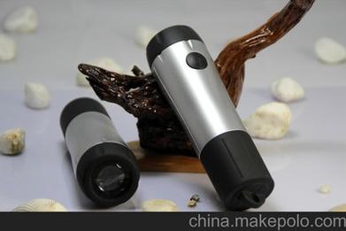 00元最小采购量:200主营产品:胎压计汽车宝,户外腰包,多功能组合办公